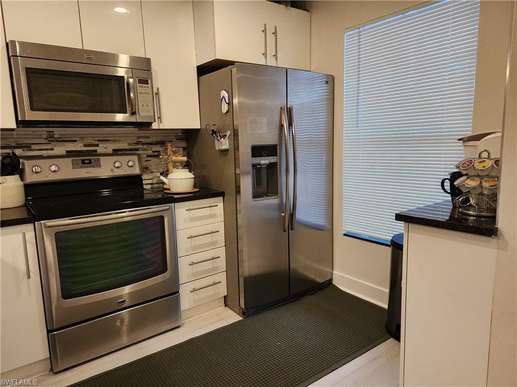 1901 Courtyard Way C105, Naples, FL 34112-5