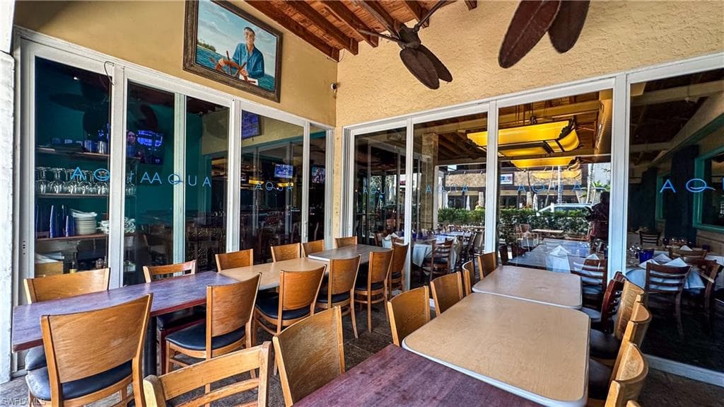 852 5th Ave S, Naples, FL 34102-22