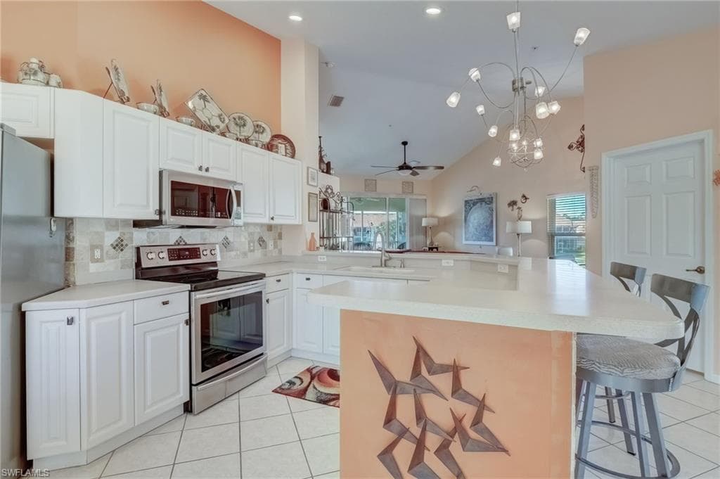 5420 Worthington Ln 204, Naples, FL 34110-12