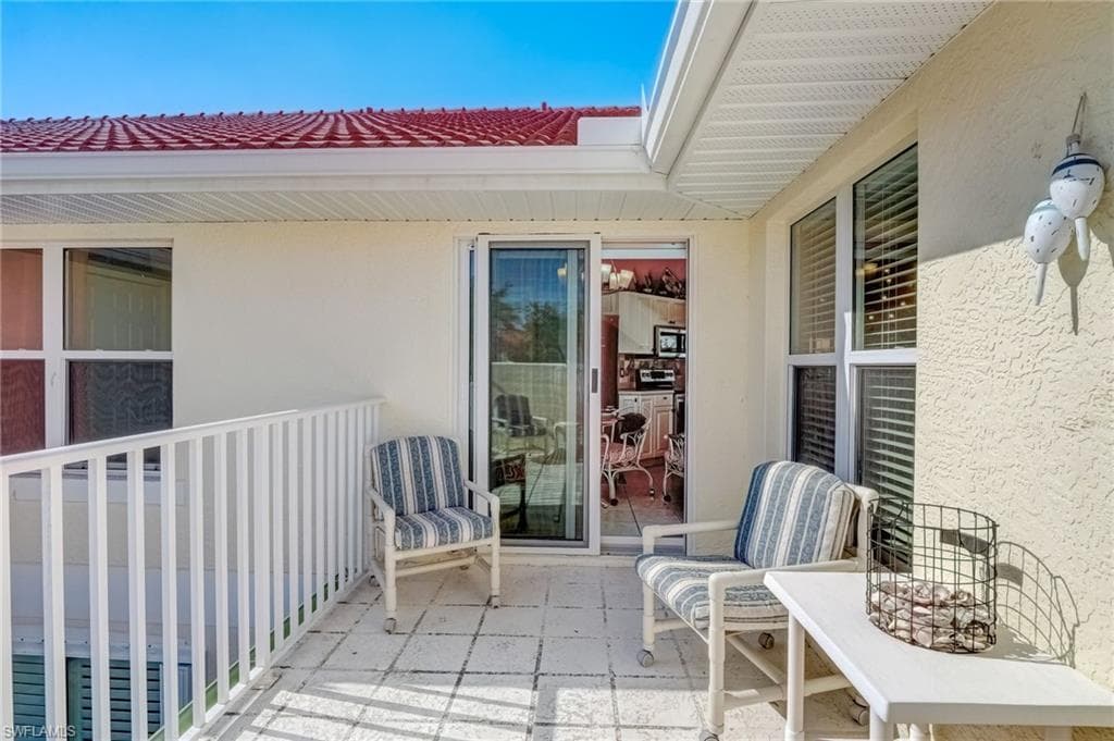 5420 Worthington Ln 204, Naples, FL 34110-33