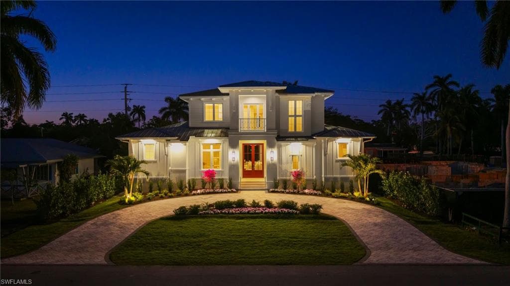 1179 Broad Ave N, Naples, FL 34102-49