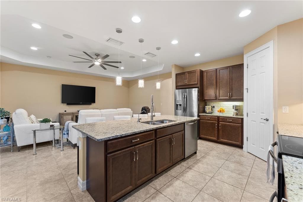 28212 Seasons Tide Ave, Bonita Springs, FL 34135-4