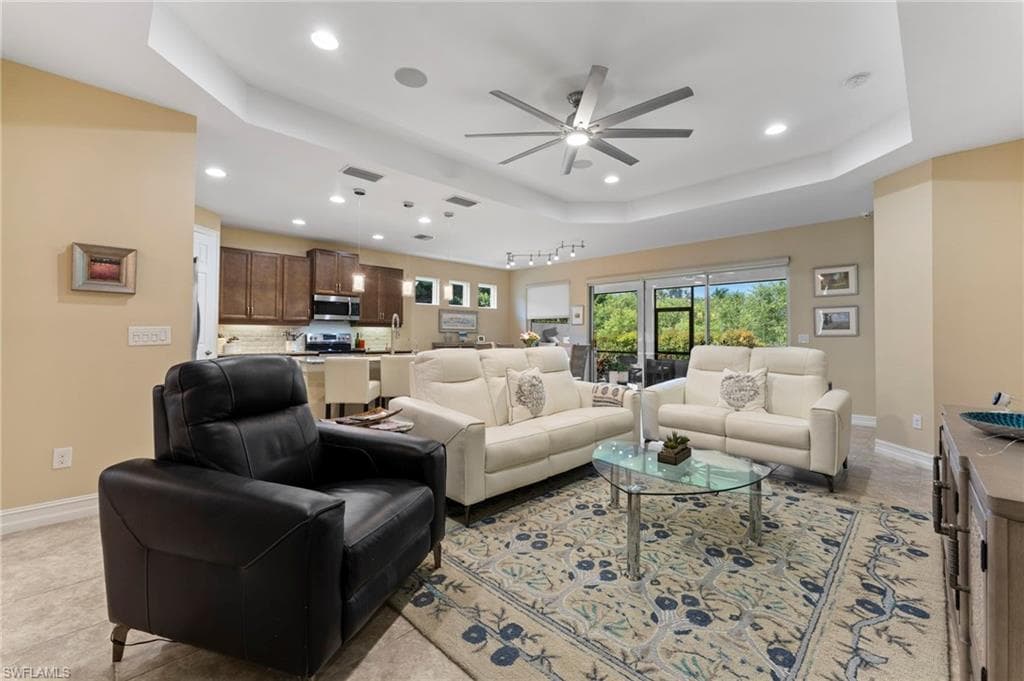 28212 Seasons Tide Ave, Bonita Springs, FL 34135-8