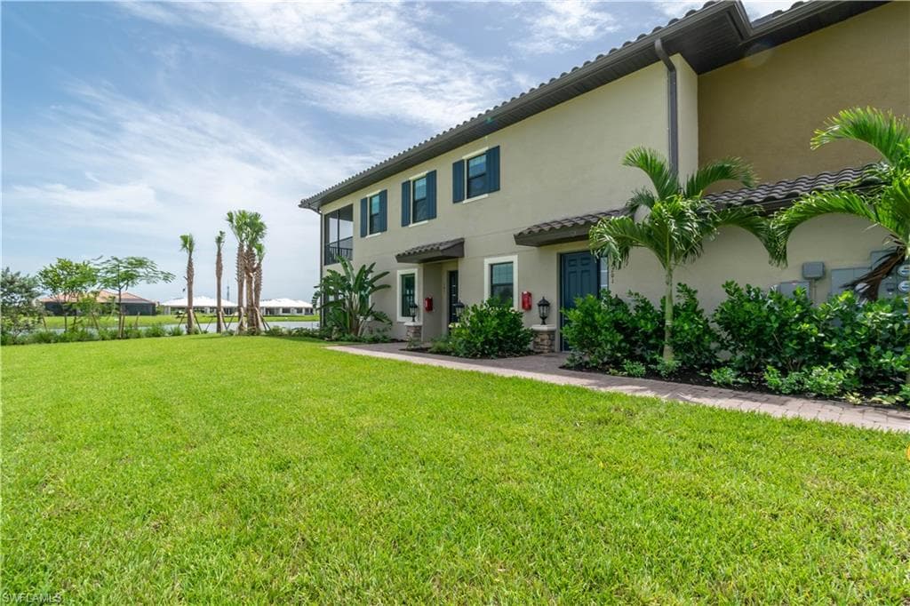 15244 Zeno Way 201, Naples, FL 34114-32