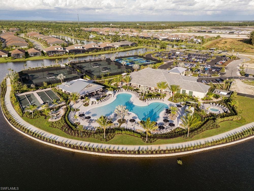 15244 Zeno Way 201, Naples, FL 34114-37