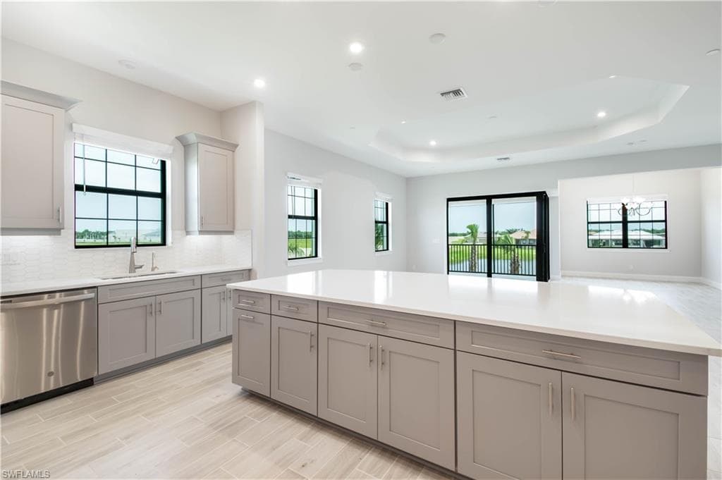 15244 Zeno Way 201, Naples, FL 34114-8
