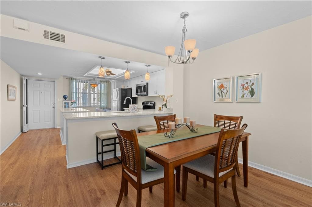 270 Naples Cove Dr 3205, Naples, FL 34110-10