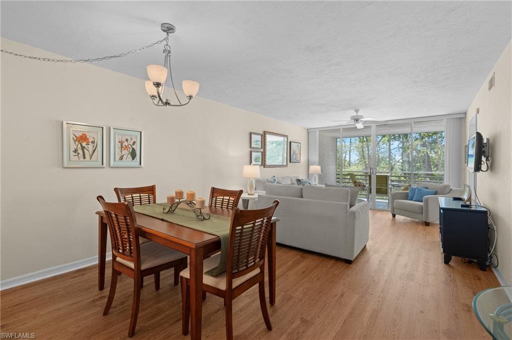 270 Naples Cove Dr 3205, Naples, FL 34110-14