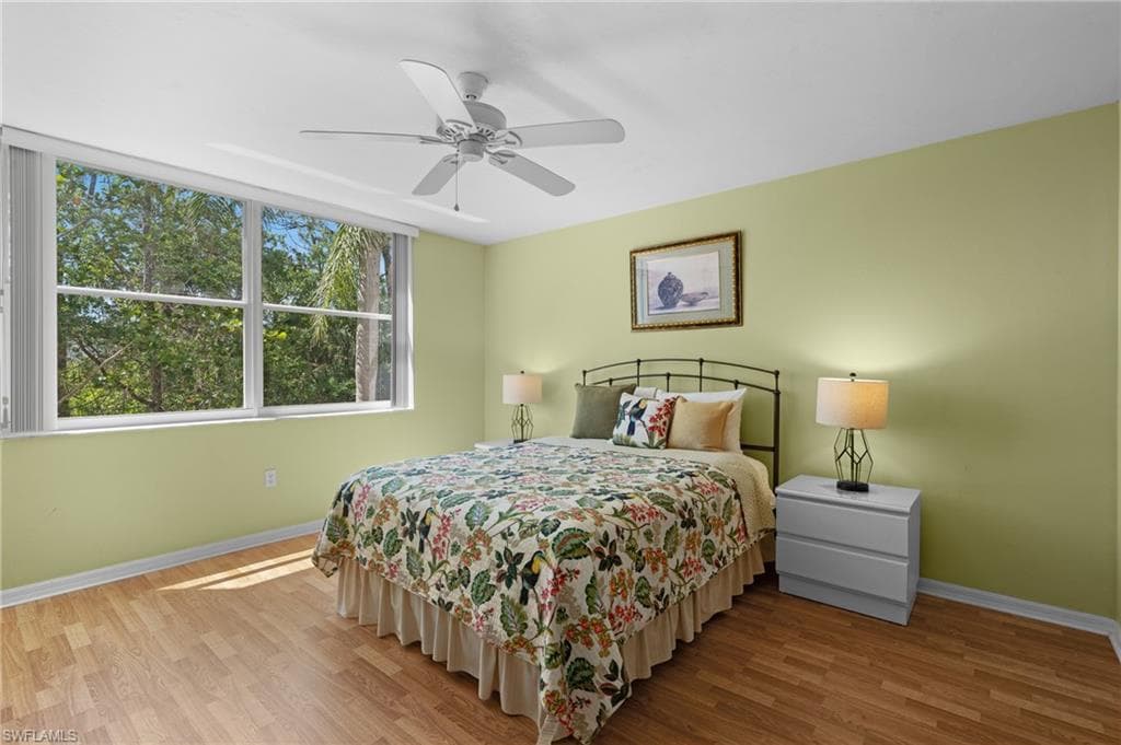 270 Naples Cove Dr 3205, Naples, FL 34110-22