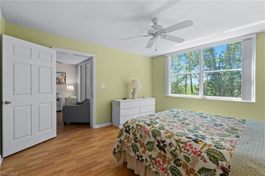 270 Naples Cove Dr 3205, Naples, FL 34110-23
