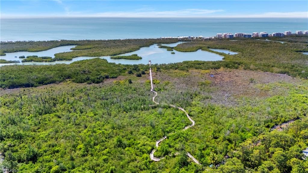 270 Naples Cove Dr 3205, Naples, FL 34110-49