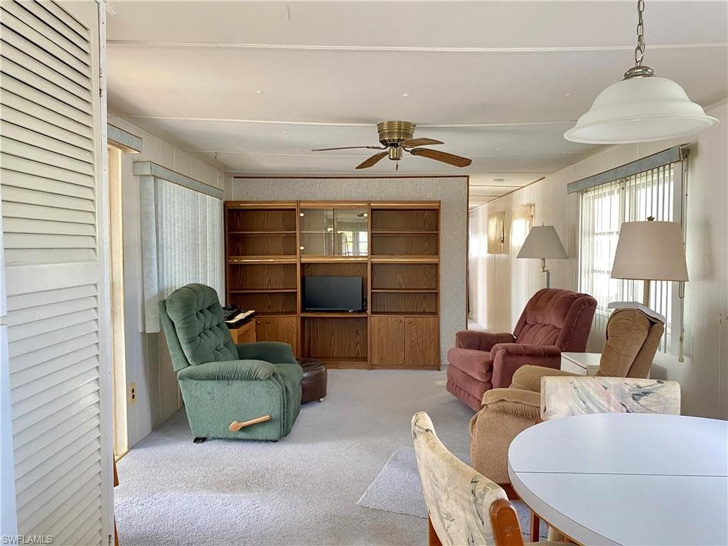 9 Oregon Trl 68, Naples, FL 34113-10