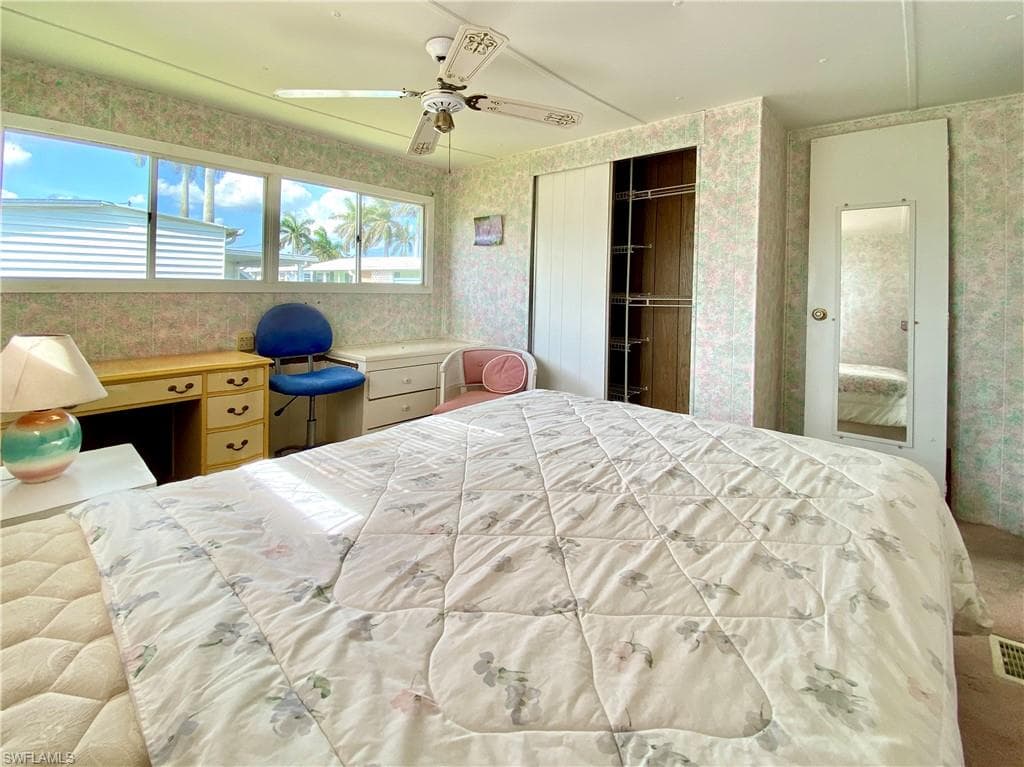 9 Oregon Trl 68, Naples, FL 34113-18