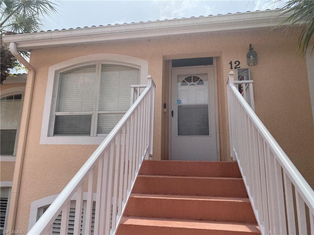 2100 Cascades Dr 4912, Naples, FL 34112-2
