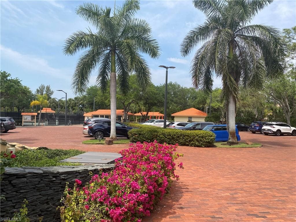 2100 Cascades Dr 4912, Naples, FL 34112-32