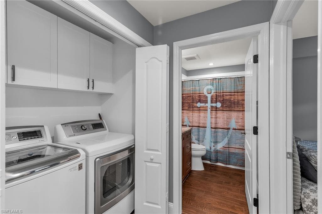 230 Newport Dr 602, Naples, FL 34114-14