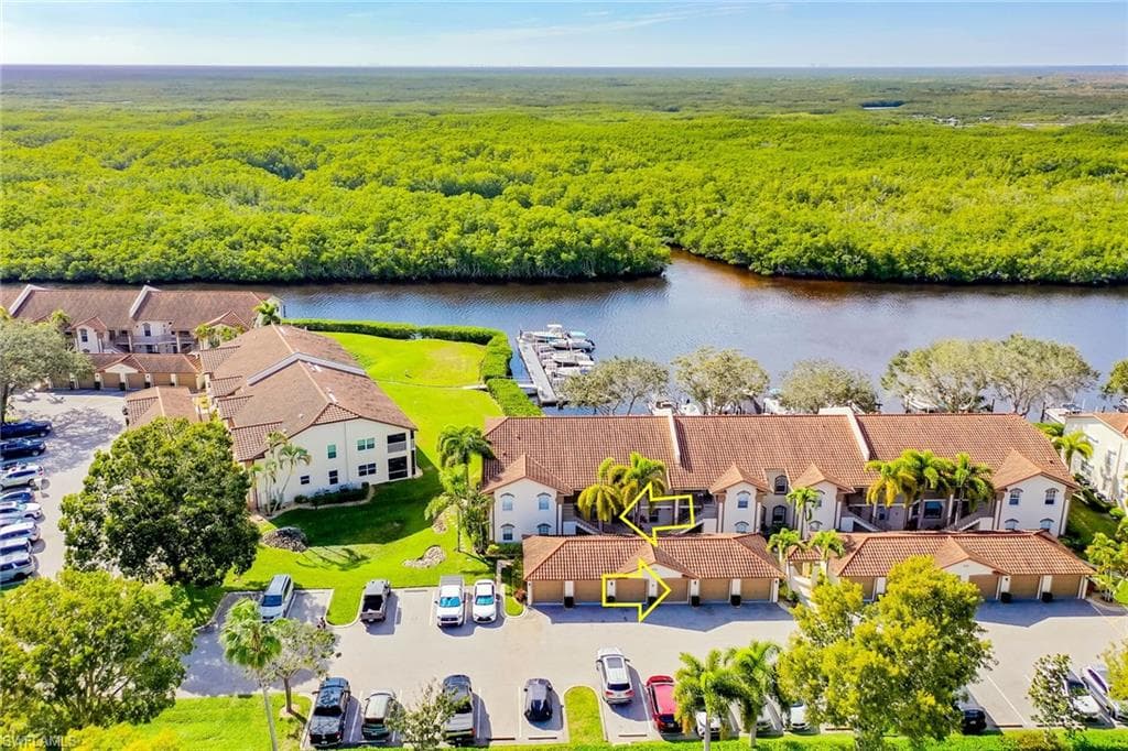 230 Newport Dr 602, Naples, FL 34114-24