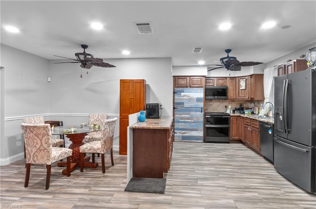 4421 Coronado Pkwy, Cape Coral, FL 33904-12