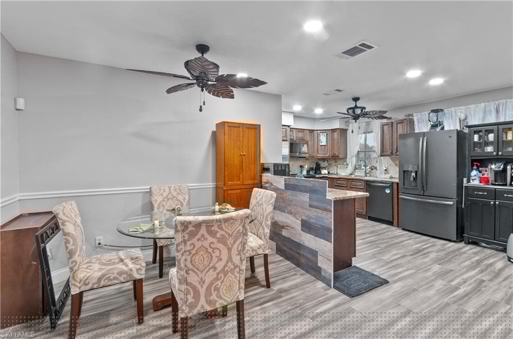 4421 Coronado Pkwy, Cape Coral, FL 33904-2