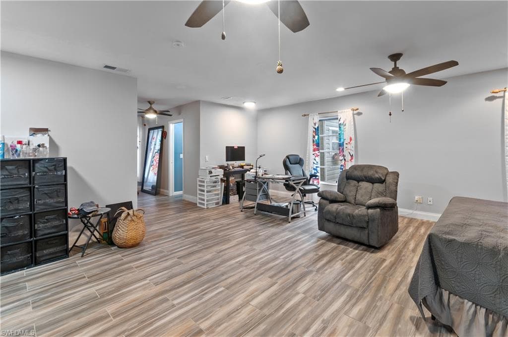 4421 Coronado Pkwy, Cape Coral, FL 33904-5