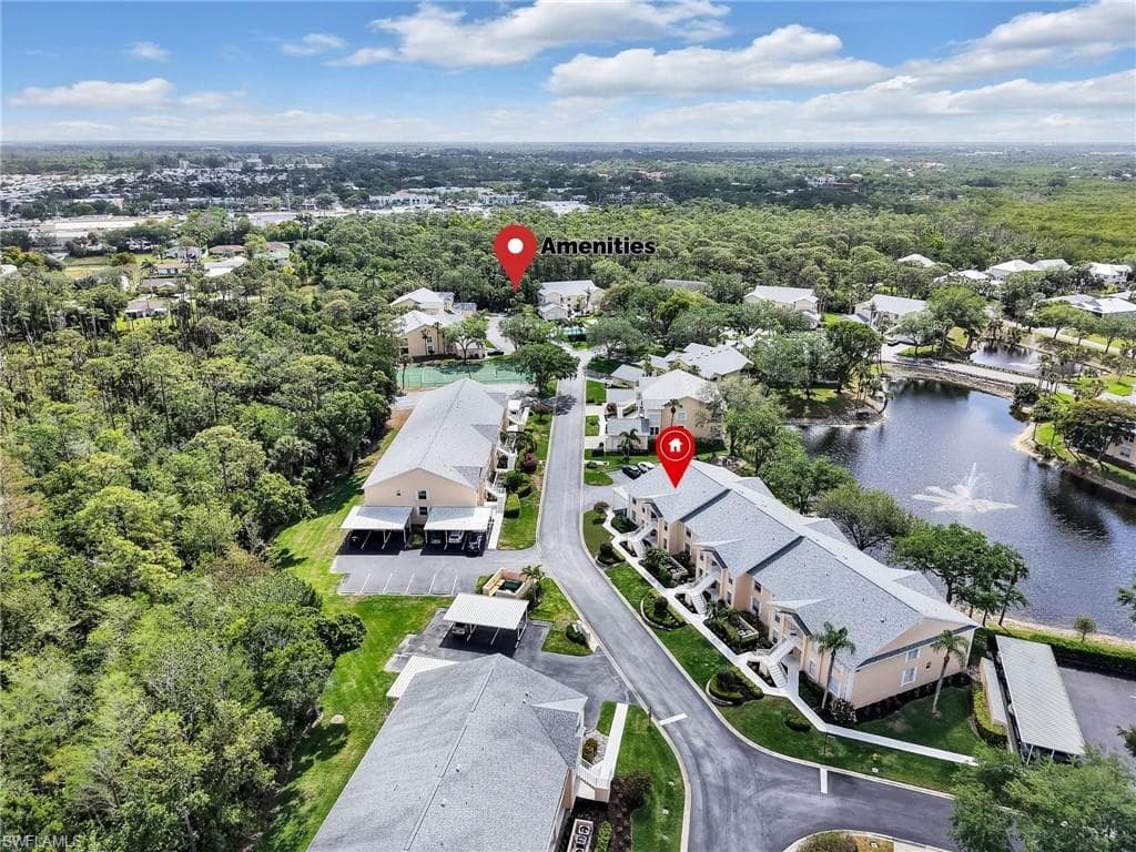 760 Wiggins Lake Dr 101, Naples, FL 34110-2