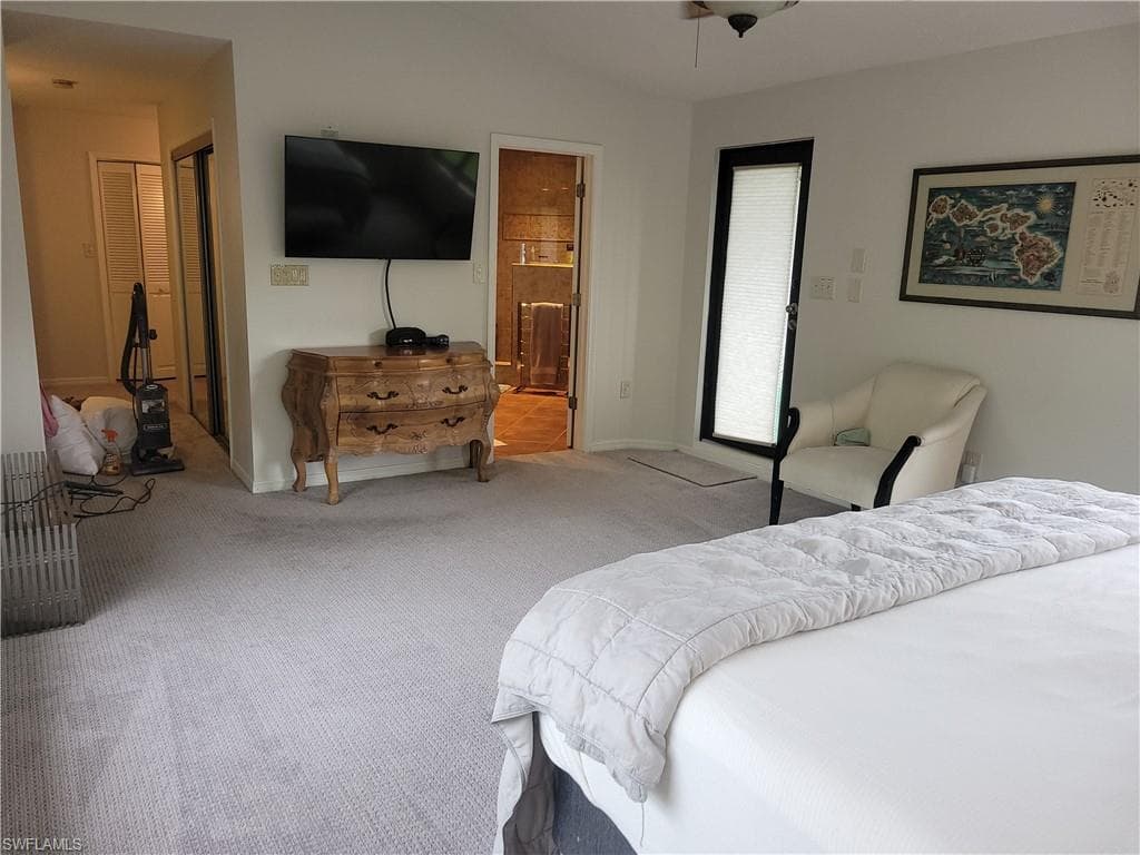 5259 Myrtle Ln, Naples, FL 34113-18