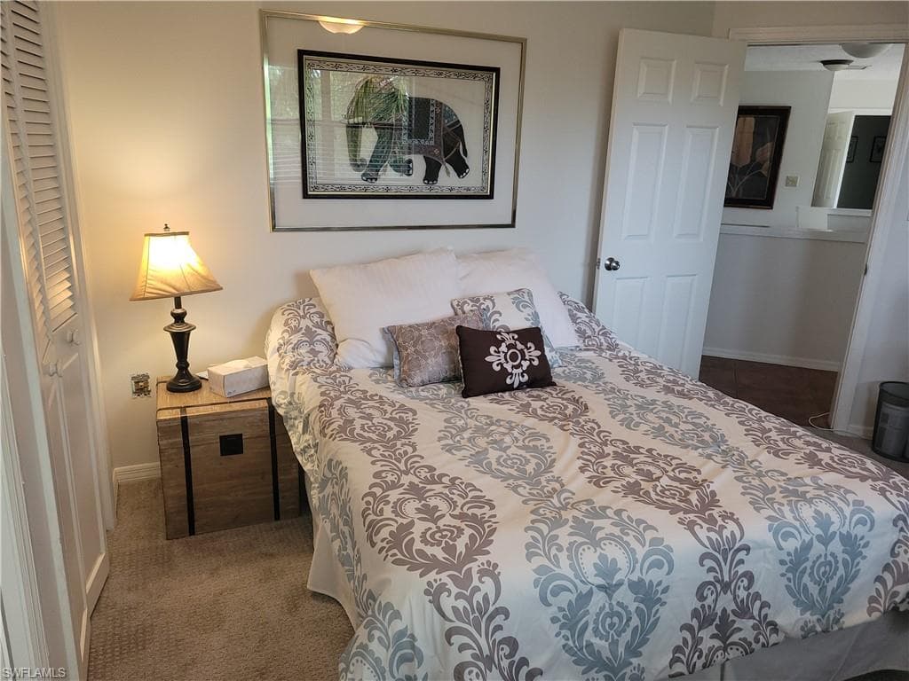 5259 Myrtle Ln, Naples, FL 34113-21
