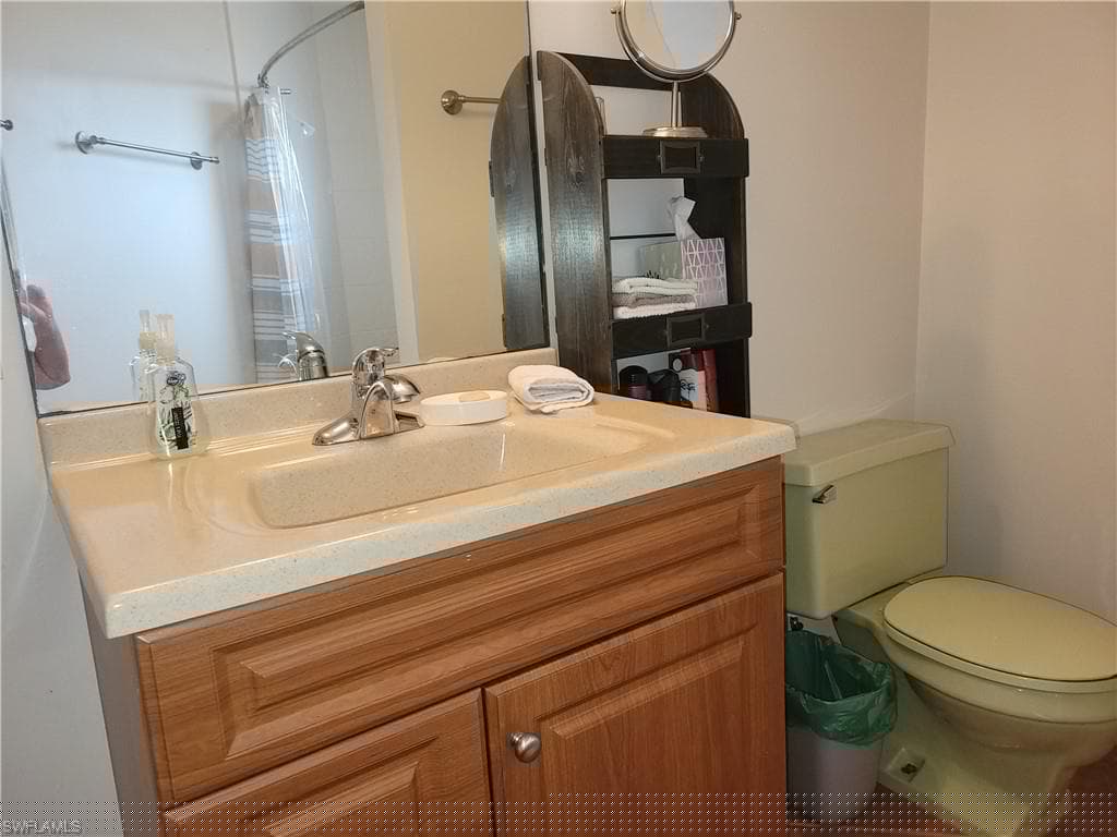 5259 Myrtle Ln, Naples, FL 34113-22