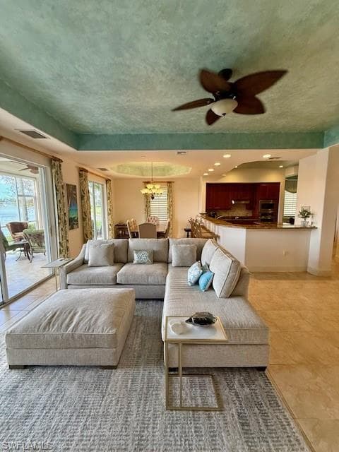 584 Avellino Isles Cir 19102, Naples, FL 34119-4