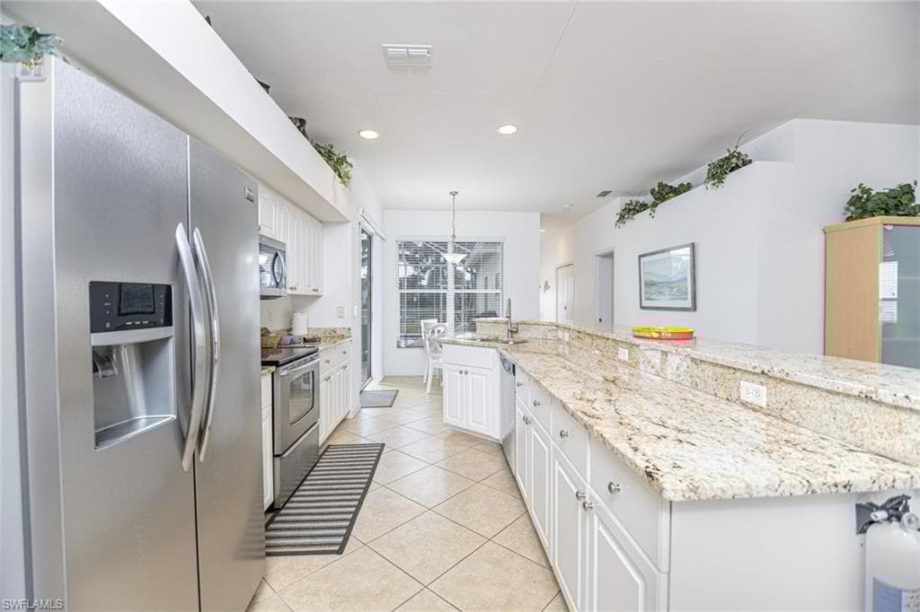 967 Briarwood Blvd, Naples, FL 34104-14