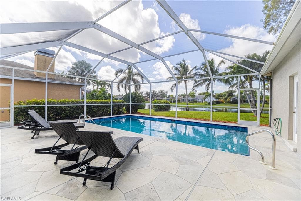 967 Briarwood Blvd, Naples, FL 34104-3