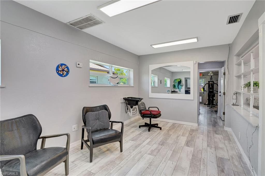 1230 Betmar Blvd, North Fort Myers, FL 33903-28