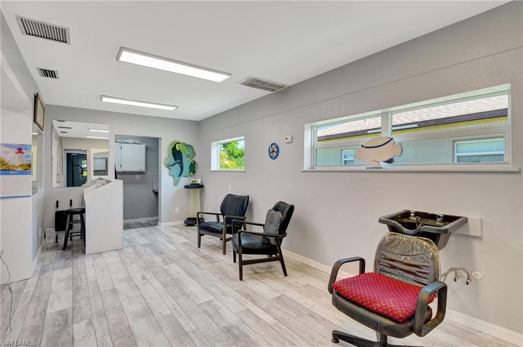 1230 Betmar Blvd, North Fort Myers, FL 33903-29