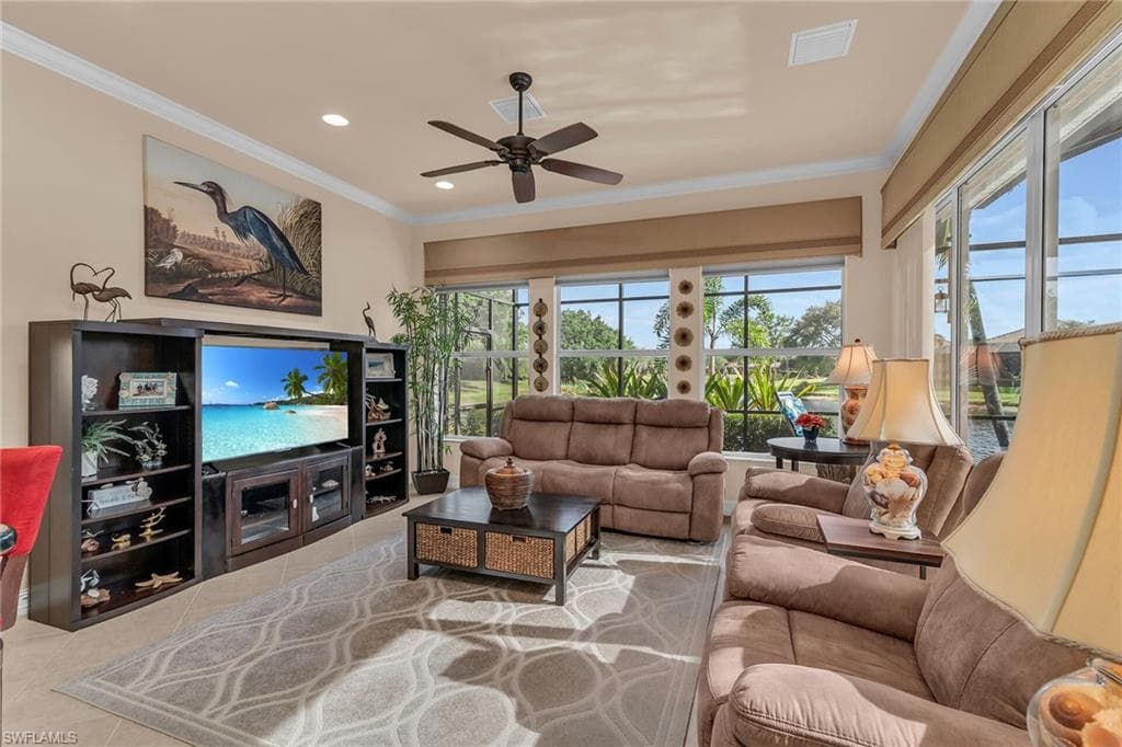 6806 Bent Grass Dr, Naples, FL 34113-15