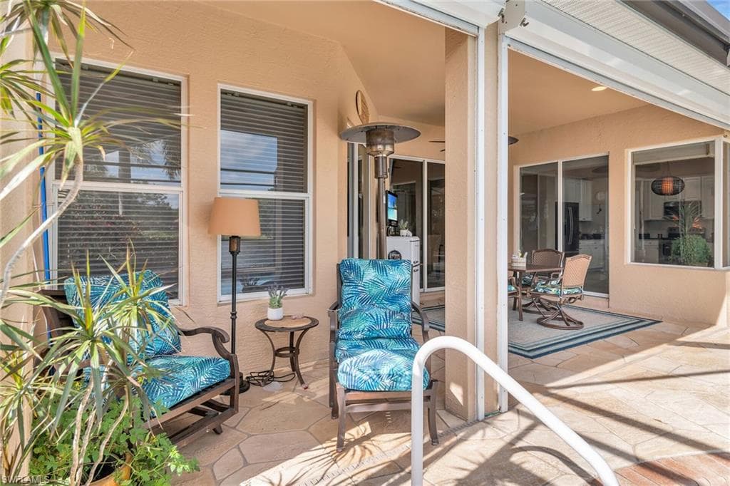 6806 Bent Grass Dr, Naples, FL 34113-18