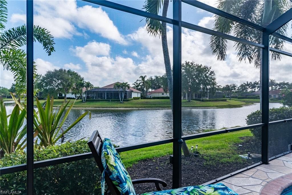 6806 Bent Grass Dr, Naples, FL 34113-21