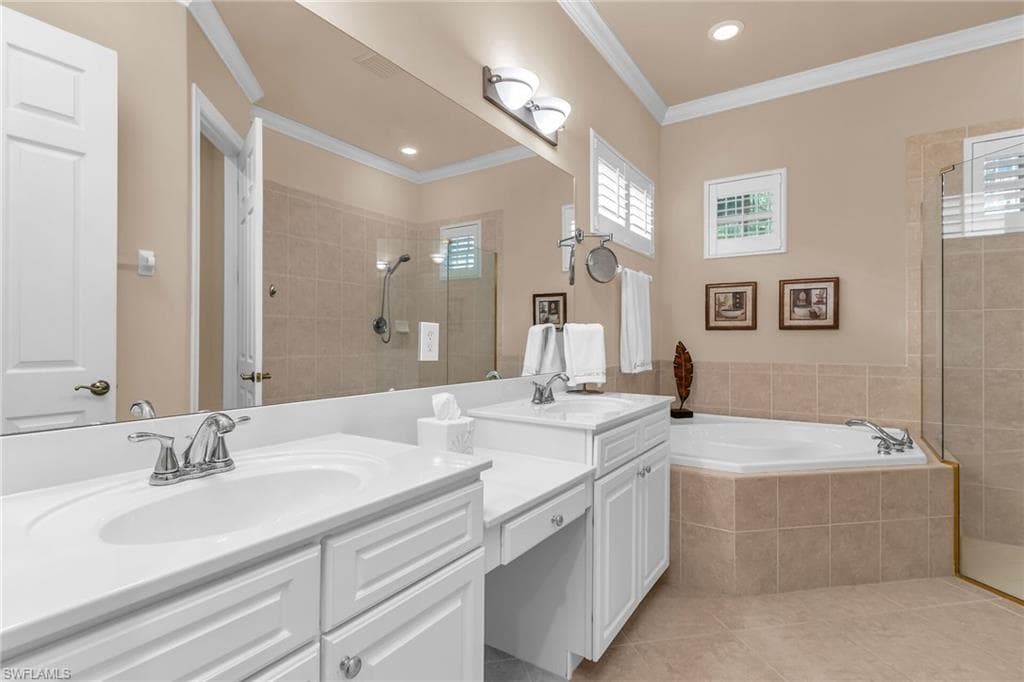 6806 Bent Grass Dr, Naples, FL 34113-26