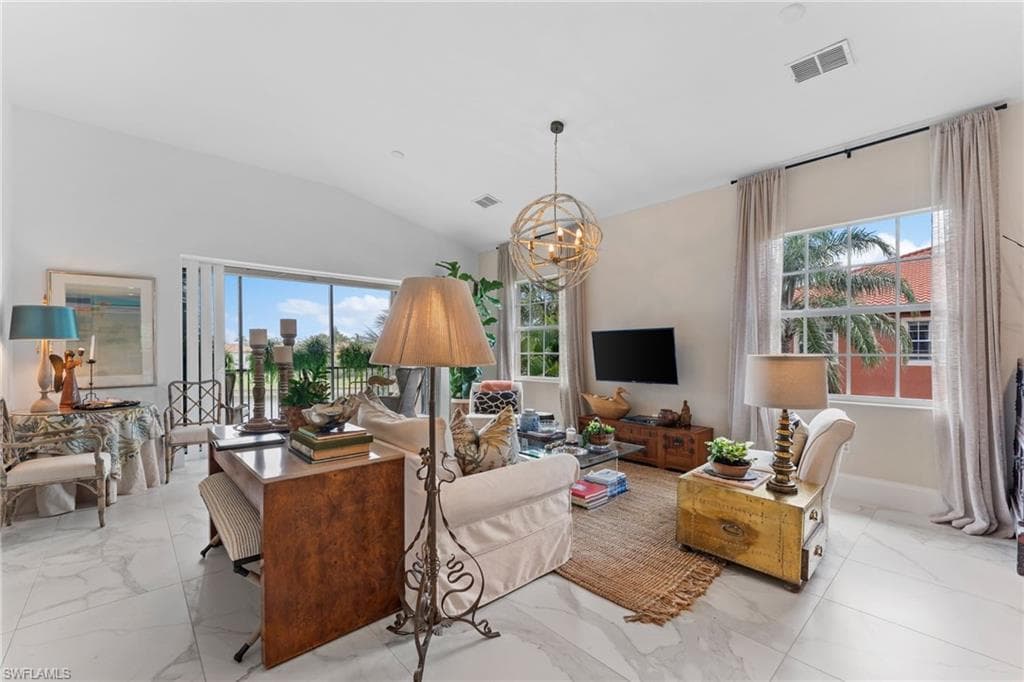 6442 Legacy Cir 204, Naples, FL 34113-16