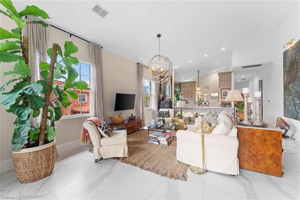 6442 Legacy Cir 204, Naples, FL 34113-19