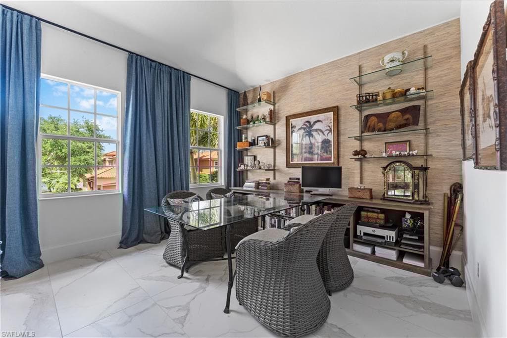 6442 Legacy Cir 204, Naples, FL 34113-25
