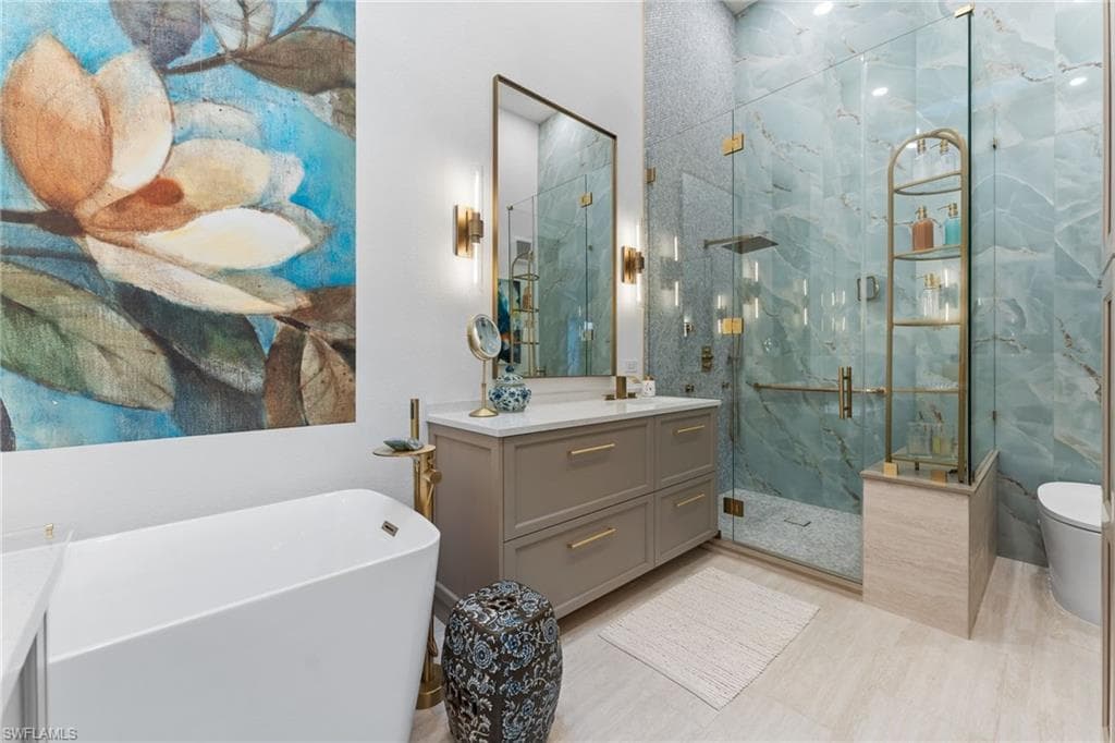 6442 Legacy Cir 204, Naples, FL 34113-28