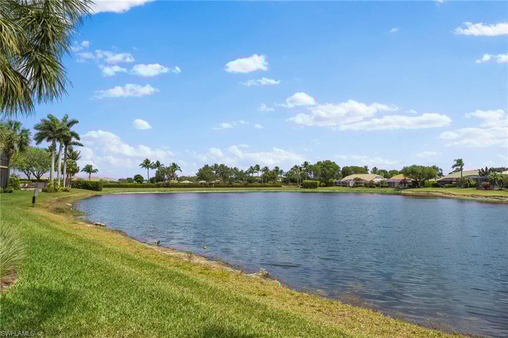6442 Legacy Cir 204, Naples, FL 34113-37