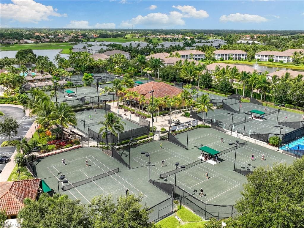 6442 Legacy Cir 204, Naples, FL 34113-47