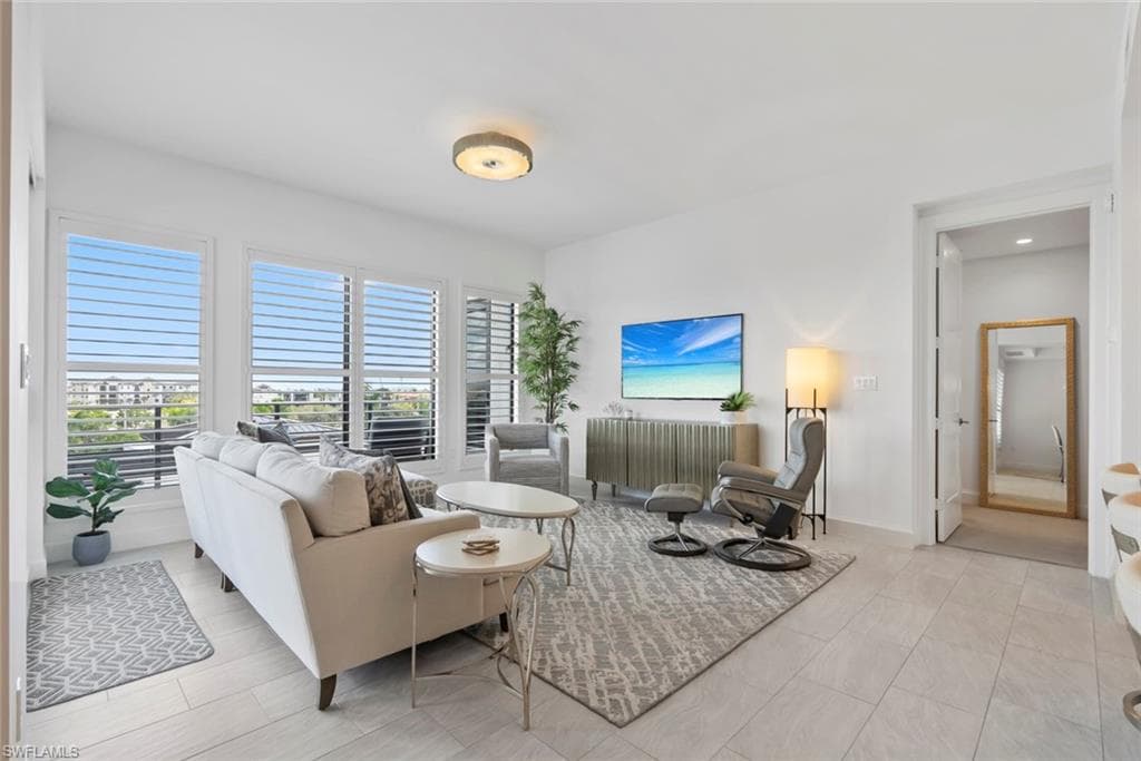 1111 Central Ave 507, Naples, FL 34102-10