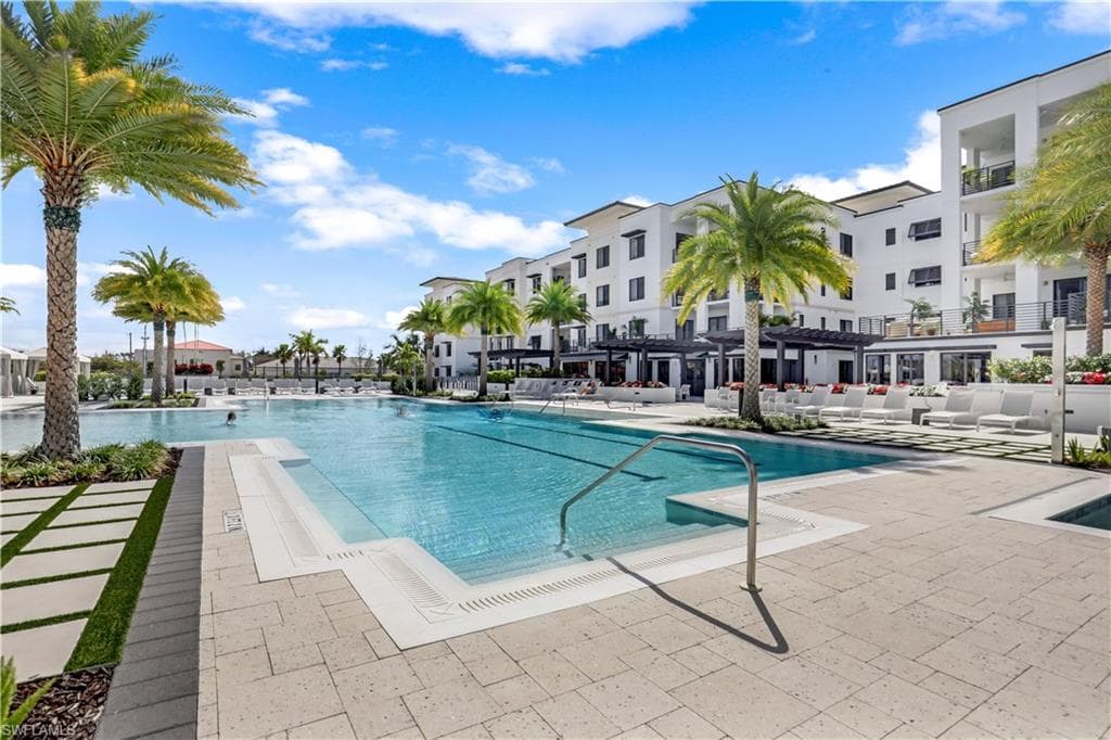 1111 Central Ave 507, Naples, FL 34102-29