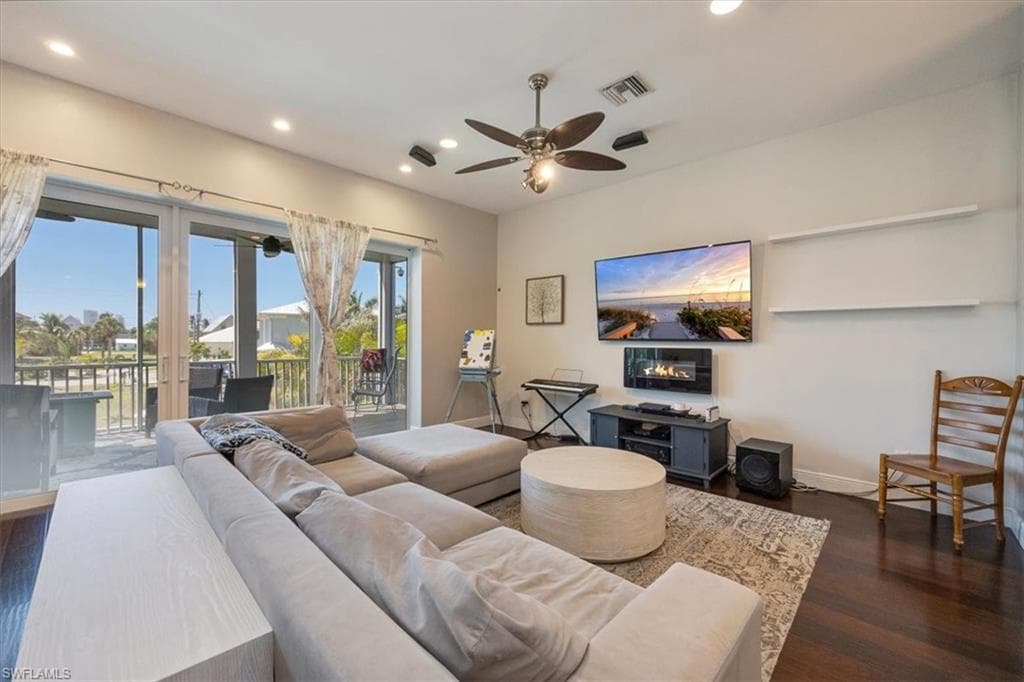 4741 Spring Creek Dr, Bonita Springs, FL 34134-4