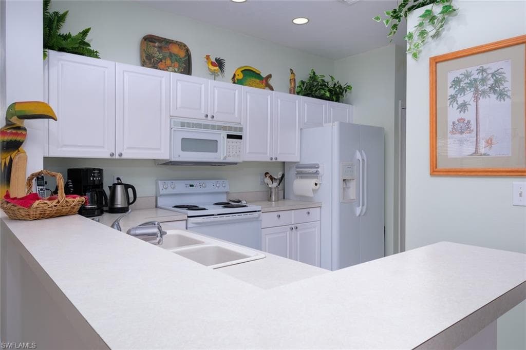 210 Vintage Cir C103, Naples, FL 34119-9