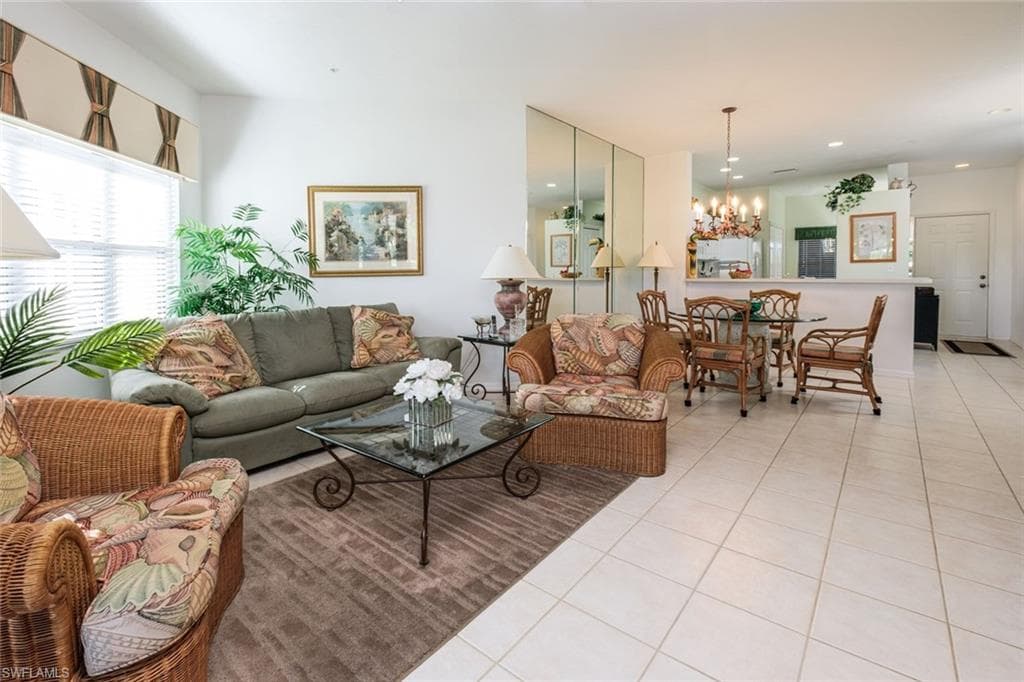 210 Vintage Cir C103, Naples, FL 34119-6