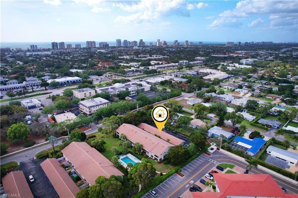 3370 10th St N 1308, Naples, FL 34103-6