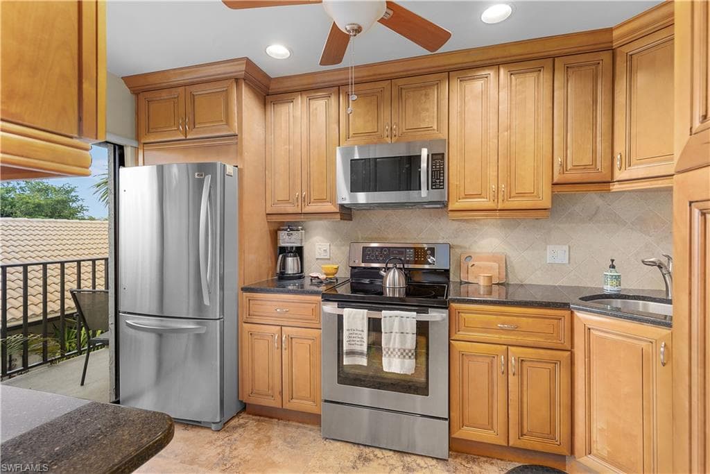 3370 10th St N 1308, Naples, FL 34103-7